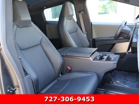 Used 2024 Tesla Cybertruck Cyberbeast image 19