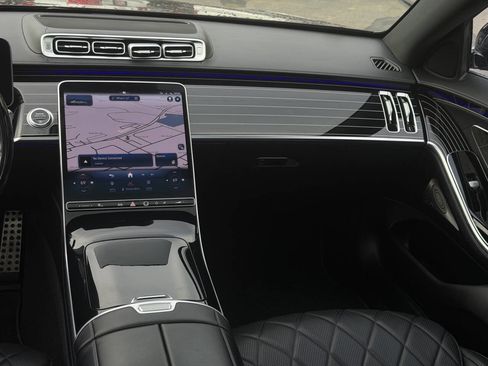 Used 2021 Mercedes-Benz S 580 4MATIC Sedan w/ AMG Line image 26