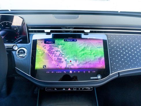 New 2026 Mercedes-Benz E 350 4MATIC Sedan image 17