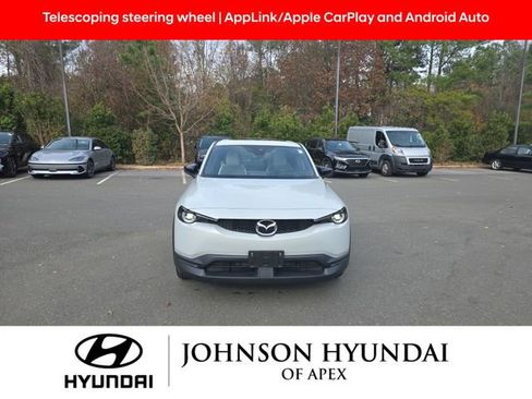 Used 2022 MAZDA MX-30 Electric w/ Premium Package image 11