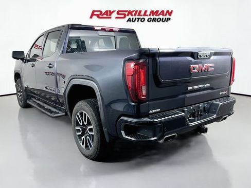 Used 2024 GMC Sierra 1500 AT4 w/ Technology Package AWD/4WD image 5