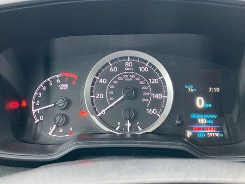 Used 2020 Toyota Corolla LE FWD image 15