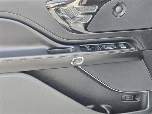 Certified 2023 Lincoln Aviator Reserve w/ Equipment Group 201A image 23