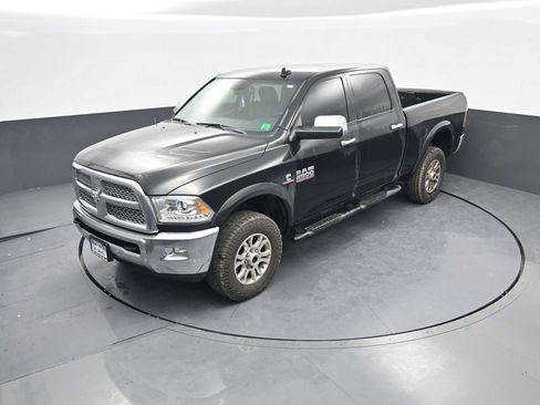 Used 2018 RAM 2500 Laramie image 21