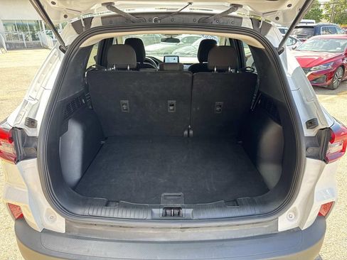 Used 2025 Ford Escape Active AWD/4WD image 9