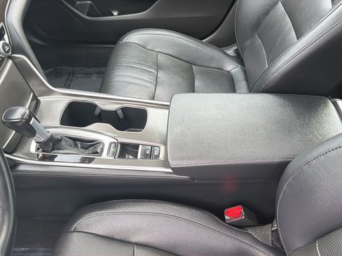 Used 2019 Honda Accord EX-L image 19