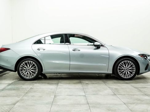 Used 2025 Mercedes-Benz CLA 250 image 10