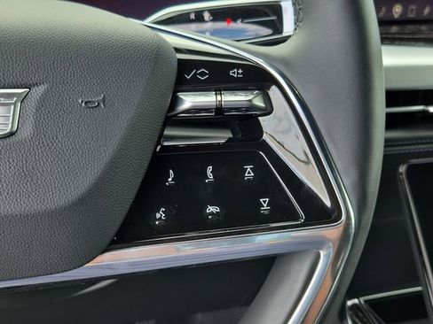 Used 2025 Cadillac Escalade IQ Luxury 1 image 27
