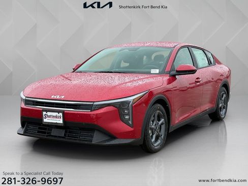 New 2026 Kia K4 FWD image 1