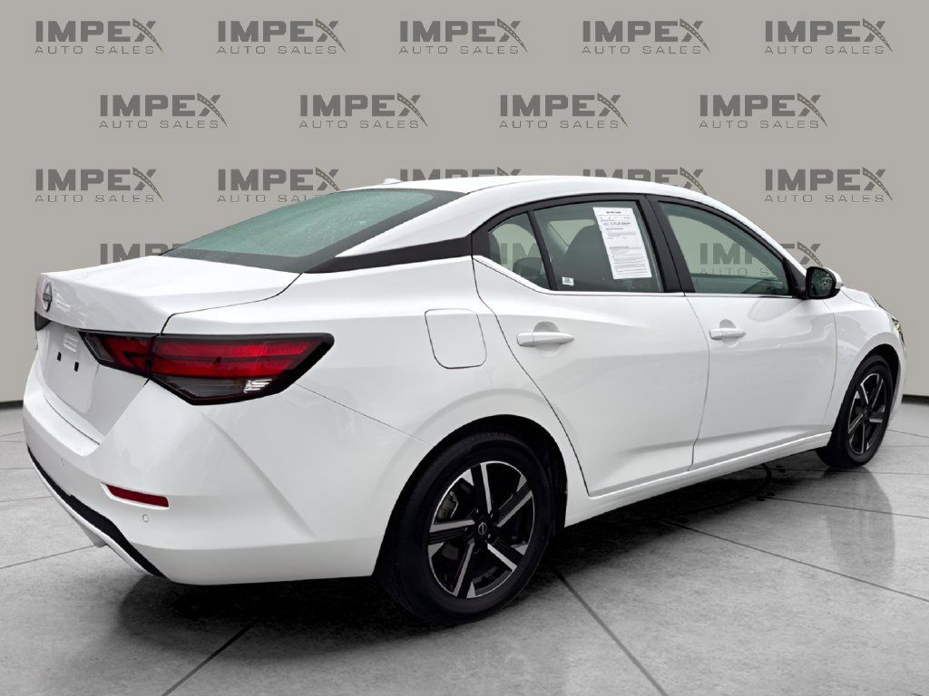 Used 2025 Nissan Sentra SV FWD image 5