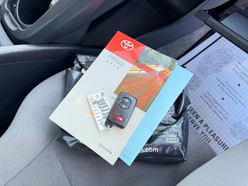 Used 2013 Toyota Prius Two image 51