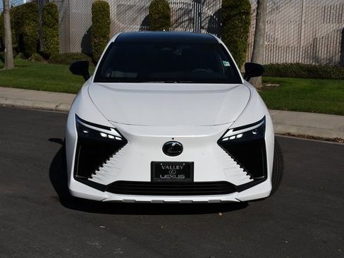 New 2026 Lexus RZ 450e 2WD image 2