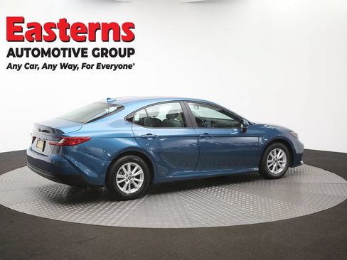 Used 2025 Toyota Camry LE FWD image 41