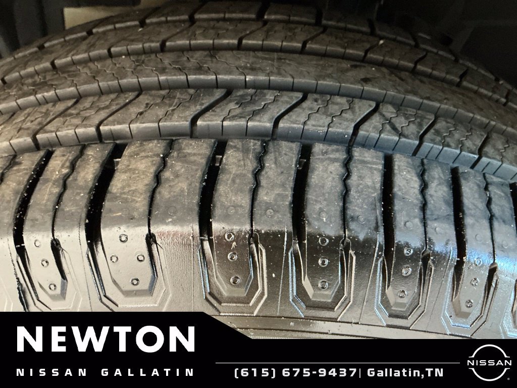 Used 2022 Nissan Rogue SV FWD image 39