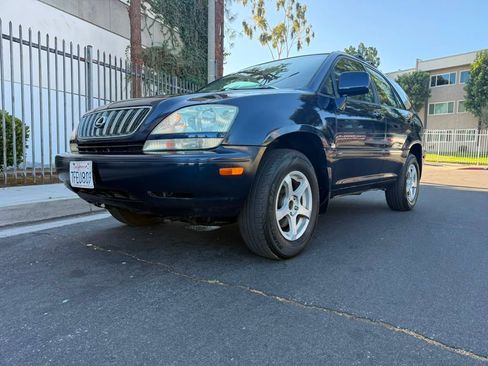 Used 2002 Lexus RX 300 4WD image 2