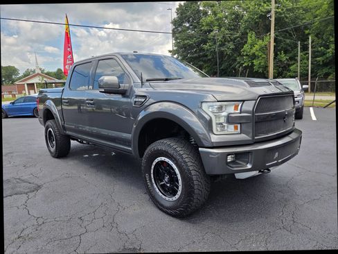 Used 2017 Ford F150 Lariat w/ Equipment Group 502A Luxury AWD/4WD image 7