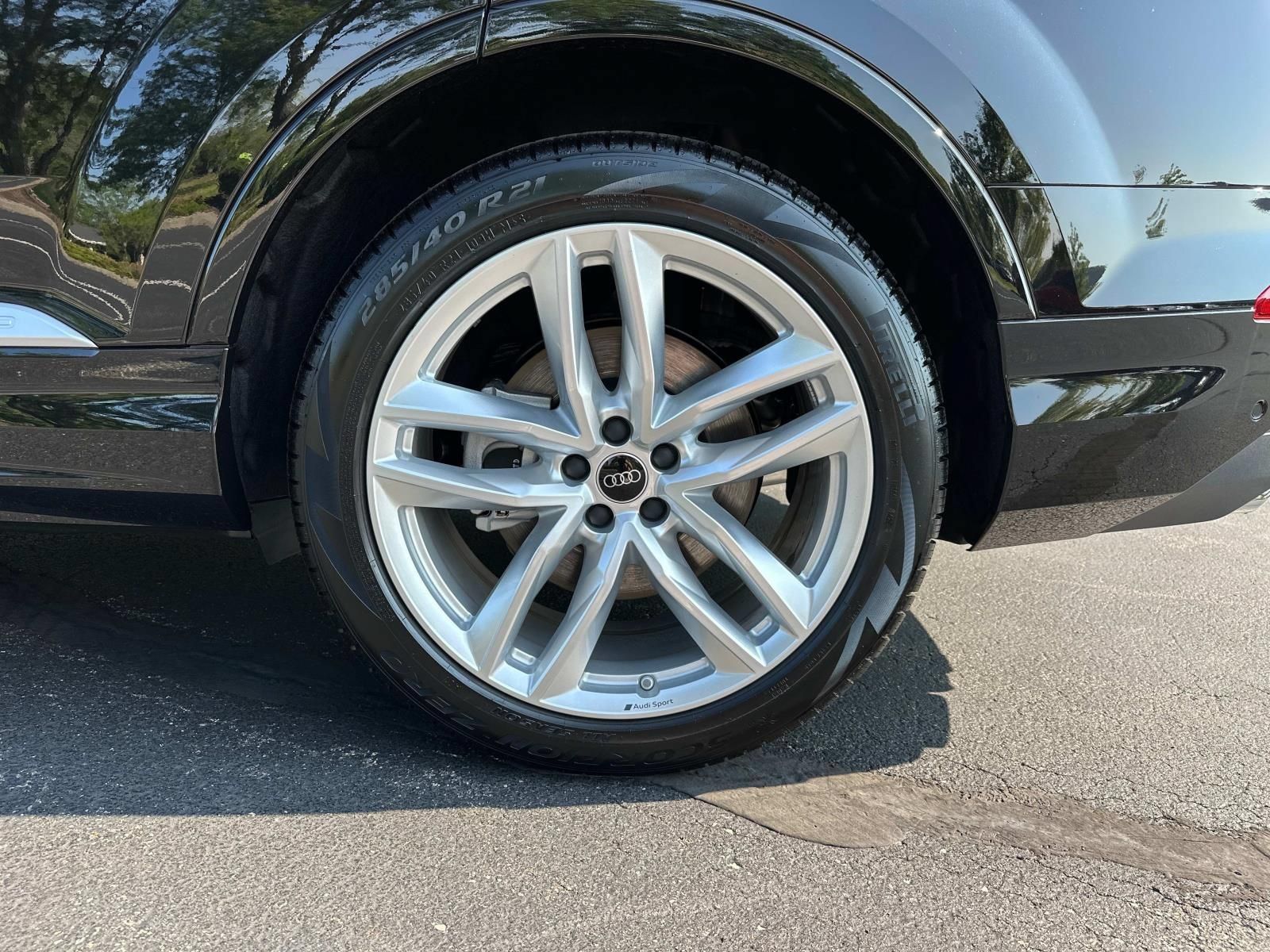 Used 2025 Audi Q7 3.0T Premium Plus w/ Premium Plus Package AWD/4WD image 10