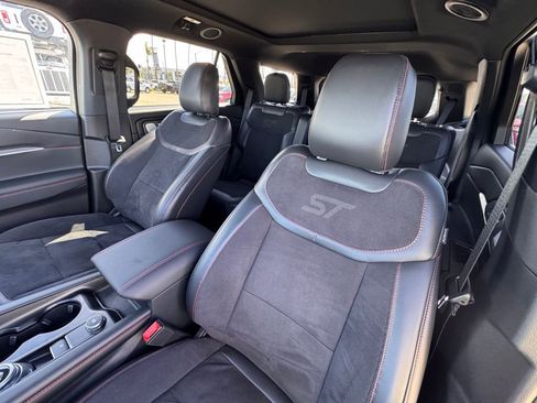 Used 2025 Ford Explorer ST w/ Sun And Sound Package image 20