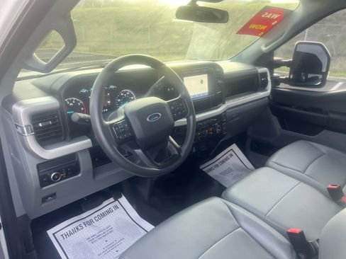 Used 2023 Ford F250 XL w/ XL Driver Assist Package image 2