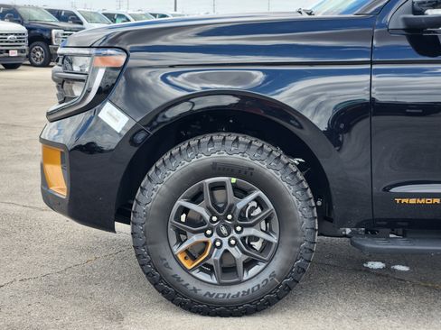 New 2027 Ford Expedition Tremor w/ Driver's Package AWD/4WD image 6