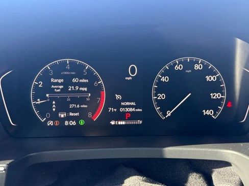 Used 2025 Honda Pilot EX-L image 17