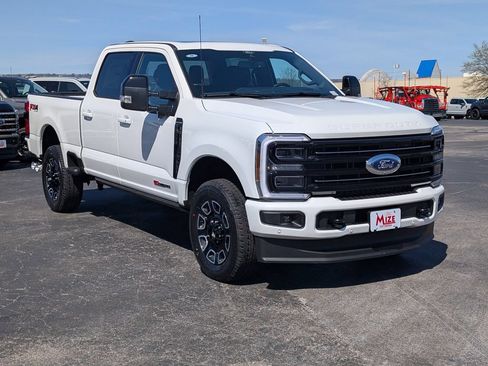 New 2026 Ford F250 Platinum AWD/4WD image 2