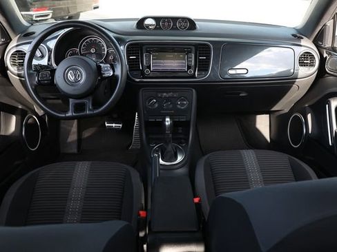 Used 2014 Volkswagen Beetle R-Line FWD image 2