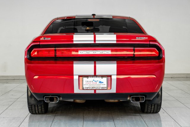Used 2011 Dodge Challenger SRT8 RWD image 7