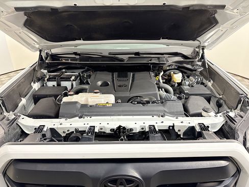 Used 2024 Toyota Tundra SR5 RWD image 39