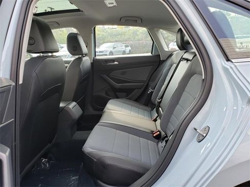 New 2025 Volkswagen Jetta SE image 8