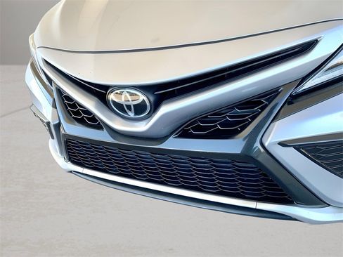 Used 2024 Toyota Camry XSE image 2