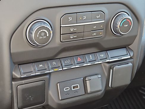 New 2026 Chevrolet Silverado 1500 Custom RWD image 17