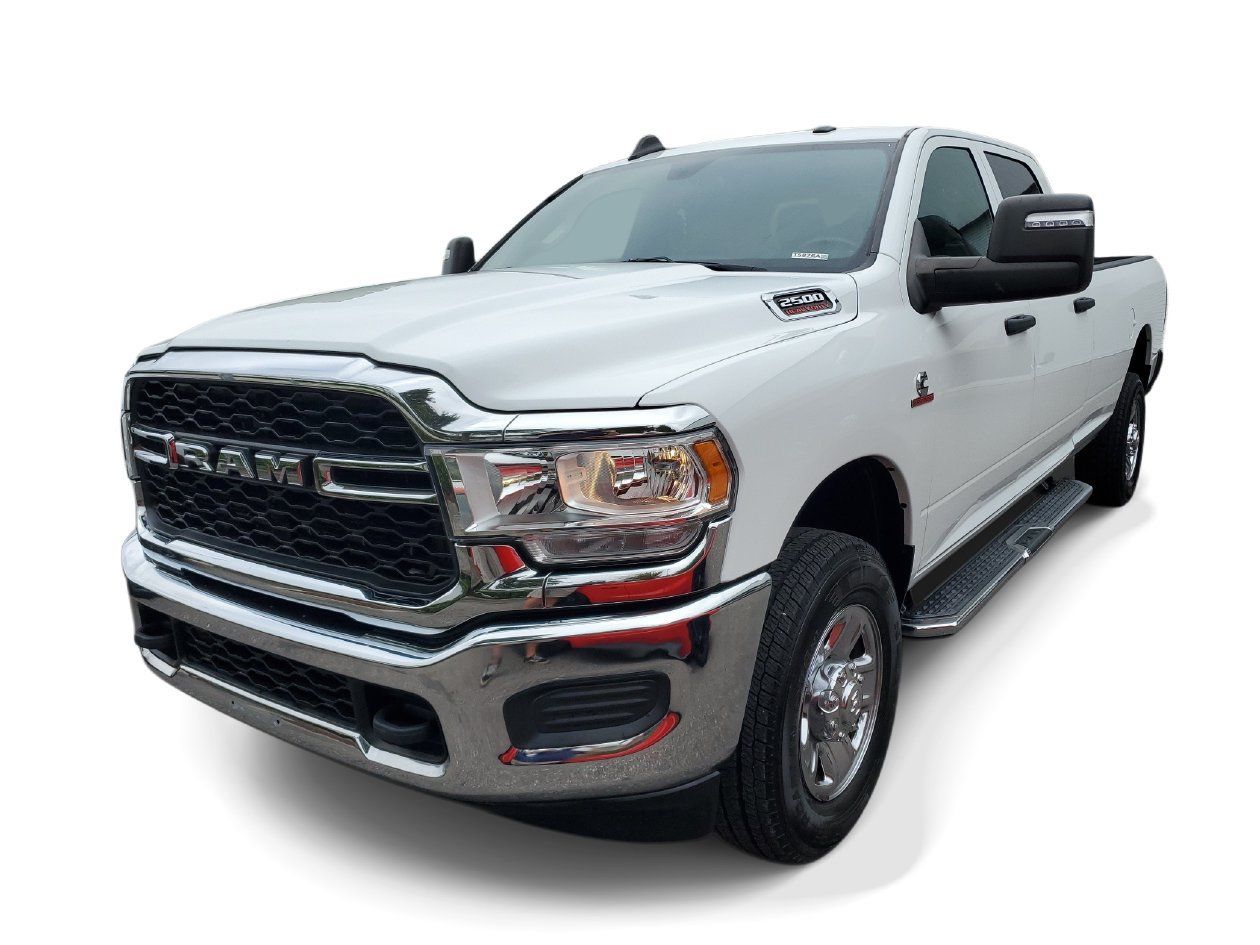 Used 2023 RAM 2500 Tradesman w/ Chrome Appearance Group AWD/4WD image 2
