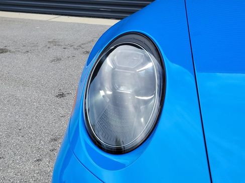 Certified 2023 Porsche 911 Targa 4 GTS AWD/4WD image 15