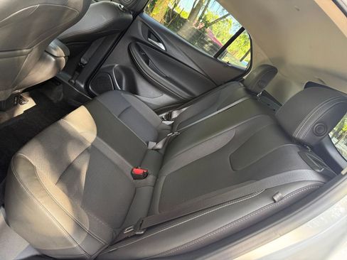 Used 2025 Buick Encore GX Preferred image 20