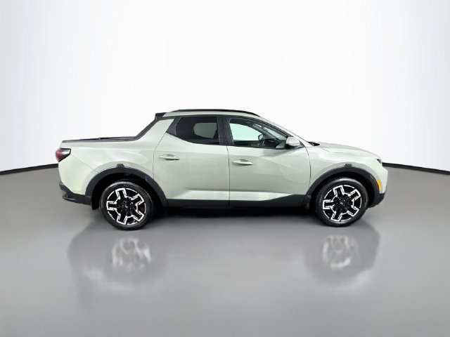 Used 2025 Hyundai Santa Cruz Limited AWD/4WD image 5