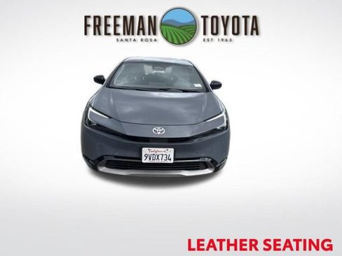 Used 2026 Toyota Prius XLE FWD image 3