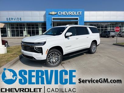 New 2026 Chevrolet Suburban LT w/ Comfort Package