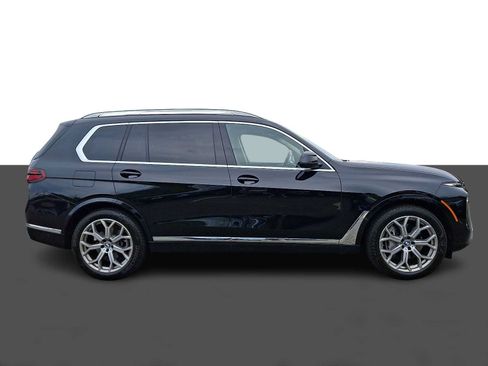 Used 2025 BMW X7 xDrive40i AWD/4WD image 7