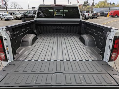 New 2026 GMC Sierra 2500 SLE w/ SLE Value Package; AWD/4WD image 36