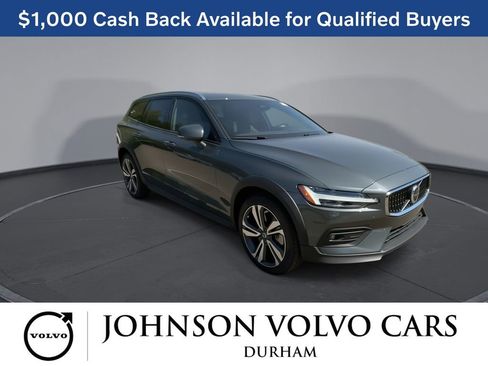 New 2026 Volvo V60 B5 Cross Country Plus w/ Protection Package Premier AWD/4WD image 2