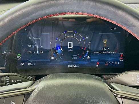 Used 2025 Chevrolet Equinox RS w/ Safety and Technology Package FWD image 12