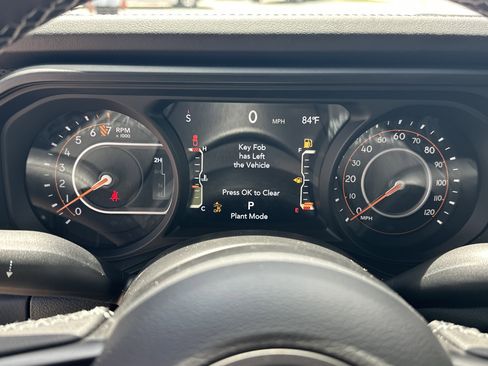 New 2026 Jeep Gladiator Rubicon w/ Safety Group AWD/4WD image 16
