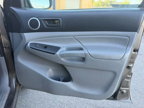 Used 2012 Toyota Tacoma 2WD Access Cab w/ SR5 Pkg image 13