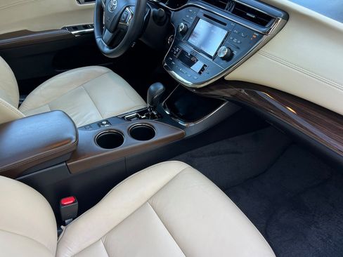 Used 2015 Toyota Avalon XLE Touring image 15