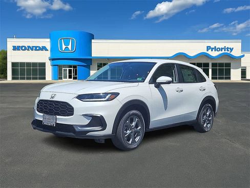 New 2026 Honda HR-V LX image 1