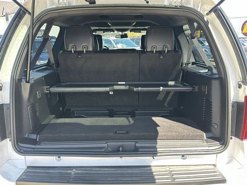 Used 2014 Ford Expedition EL Limited w/ Equipment Group 301A AWD/4WD image 27