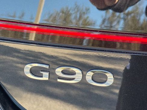 Used 2025 Genesis G90 3.5T image 11