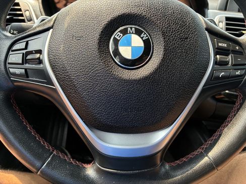 Used 2016 BMW 328i xDrive Sedan AWD/4WD image 9