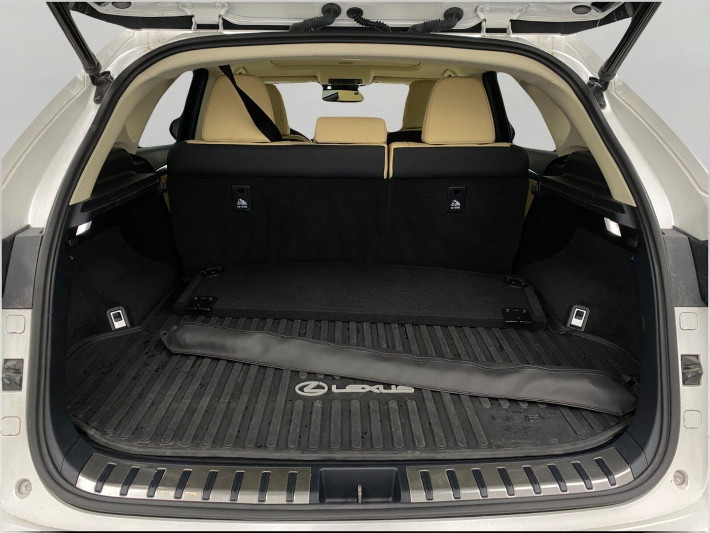 Certified 2020 Lexus NX 300 AWD w/ Comfort Package image 7